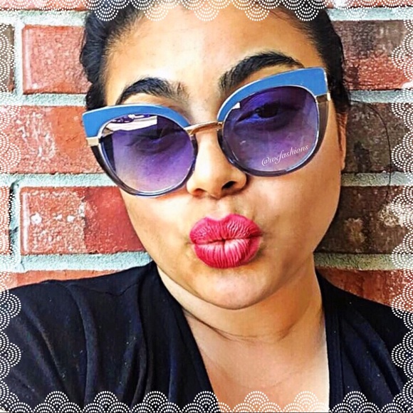 “Laurie” Funky Retro Cat Eye Sunnies - Picture 2 of 4